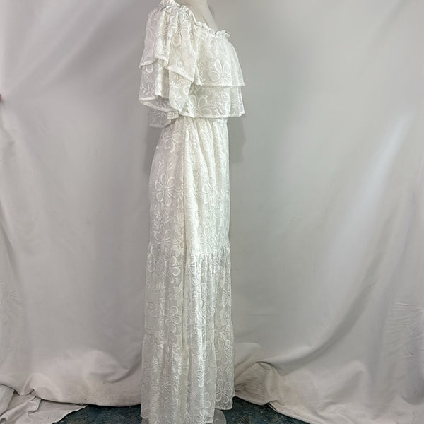 NWT BB Dakota White Lace Off the Shoulder Maxi Dress