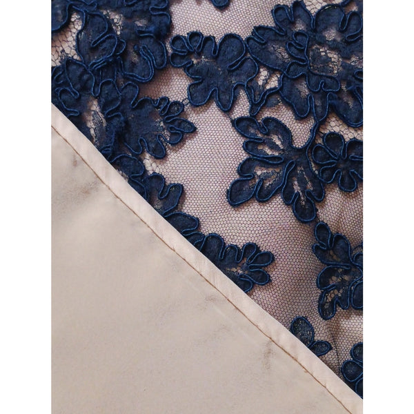 OSCAR DE LA RENTE RARE VINTAGE LACE OPERA JACKET