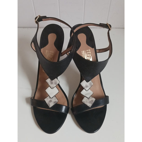 SALVATORE FERRAGAMO NEW BLK W SNAKESQ ANKLE STRAP SANDALS
