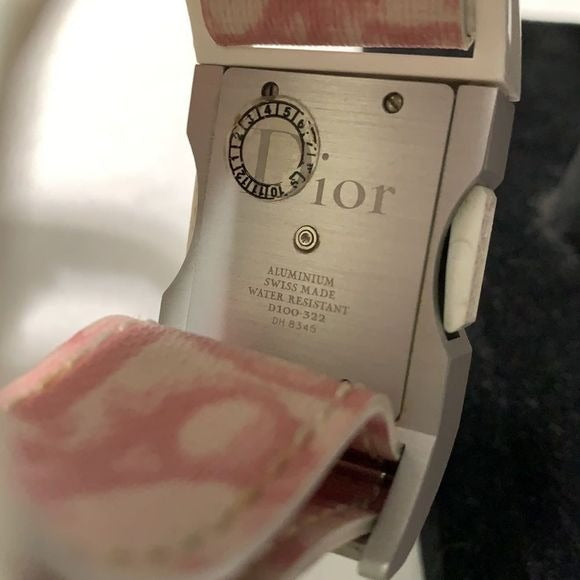 Christian Dior logo strap blue/pink watch