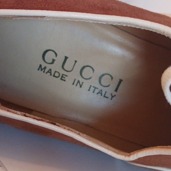 Gucci NIB Brown Suede Laced Low Heel with White Trim Shoes.