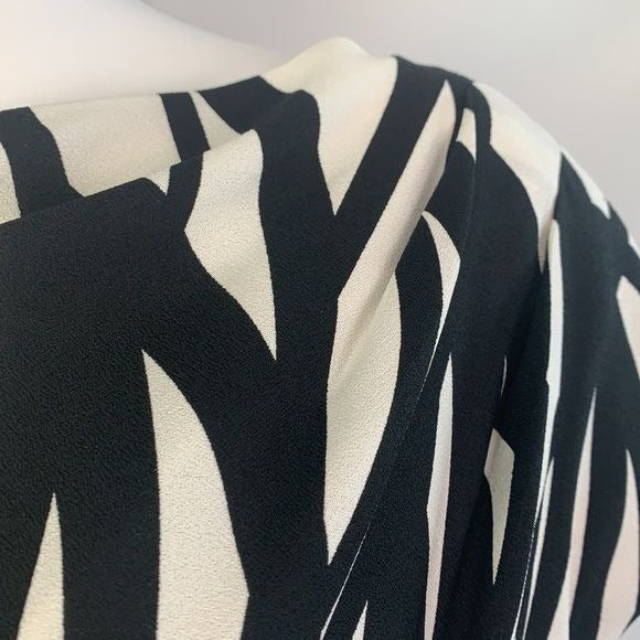 Escada black white print cap sleeve dress