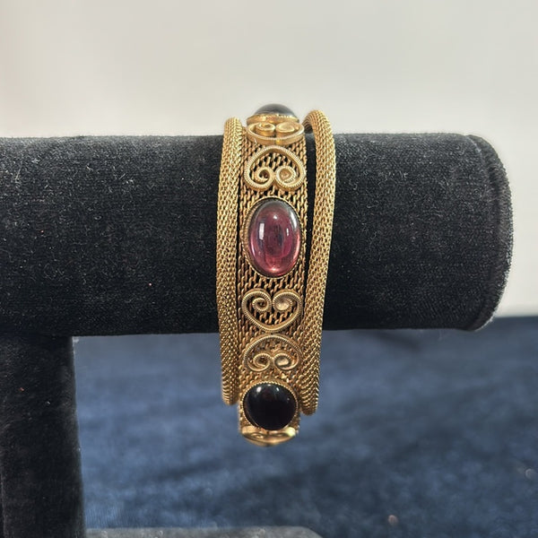 Gold Tone Mesh with Canochon Bracelet