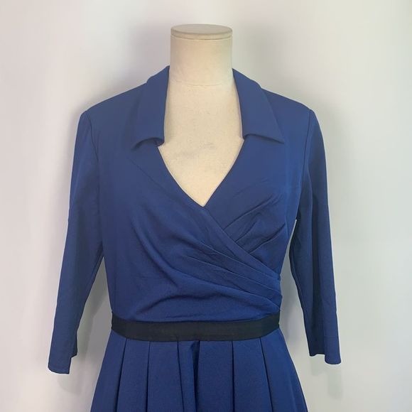 Pamela Roland blue pleated bottom fit/flare dress