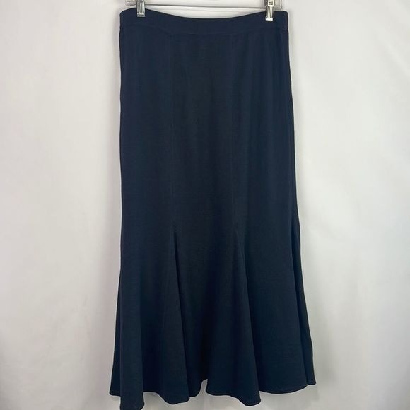 St John Black Flare Bottom Long Knit Skirt