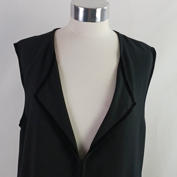 Nissa Black Long W Fringe Sleeveless Vest.