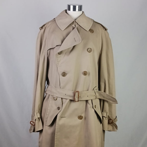 Burberry Classic 3/4 Trench Beige and Black Plaid Coat Vintage