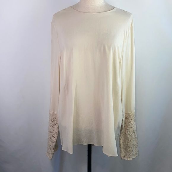 Bruno Cucinelli Cream Silk w Lace Cuffs Top