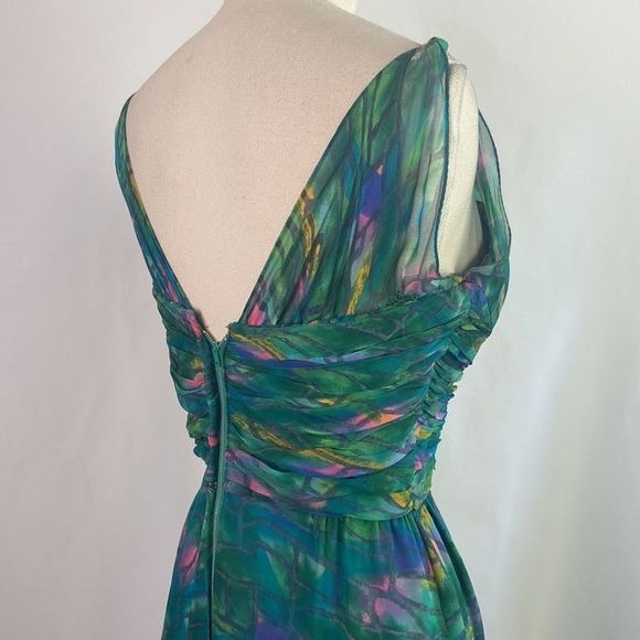 Green Print Pleated Bodice Vintage Dress