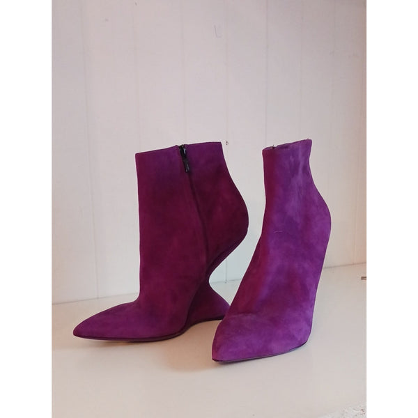 SALVATORE FERRAGAMO BOLGHERI VIOLET SUEDE CUT OUT RETRO 4" BOOTS