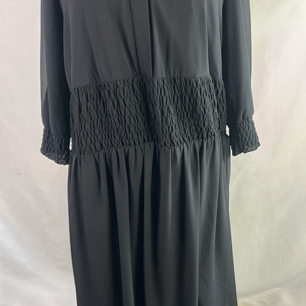 Love Love Paris Black Elastic Waist With  Bee Details Midi Dress