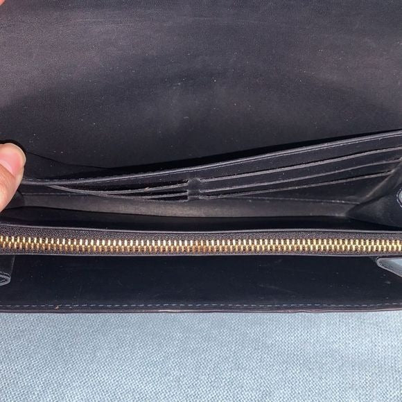Louis Vuitton black vernis monogram wallet