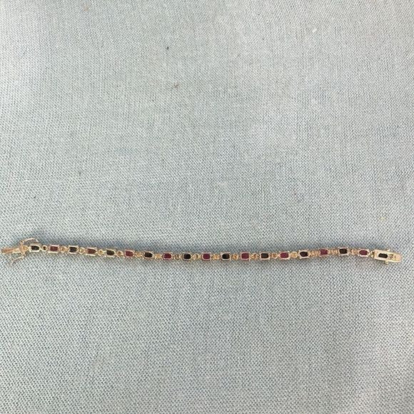 14kt Black and Purple Stone Bracelet