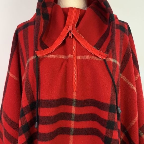 Burberry red plaid lambswool poncho