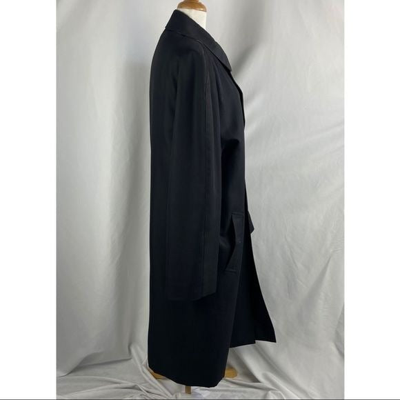 Burberry black mens trench with lining/long