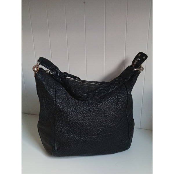 GUCCI LG PEBBLED LEATHER HOBO  BAG.