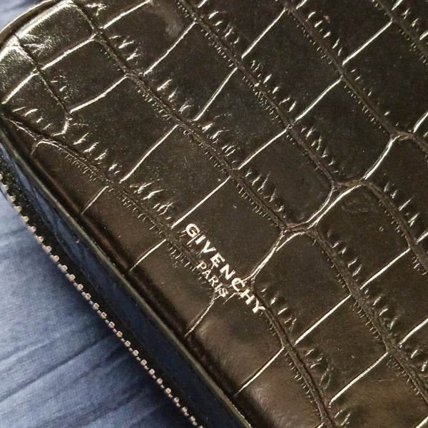 Givenchy Sm Black Crocodile-Pattern Leather Zip Clutch.