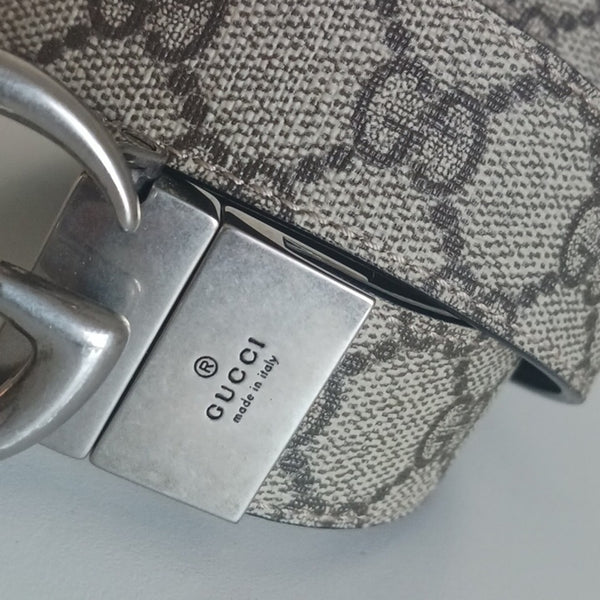 Gucci Reversable Logo Double G  Belt.