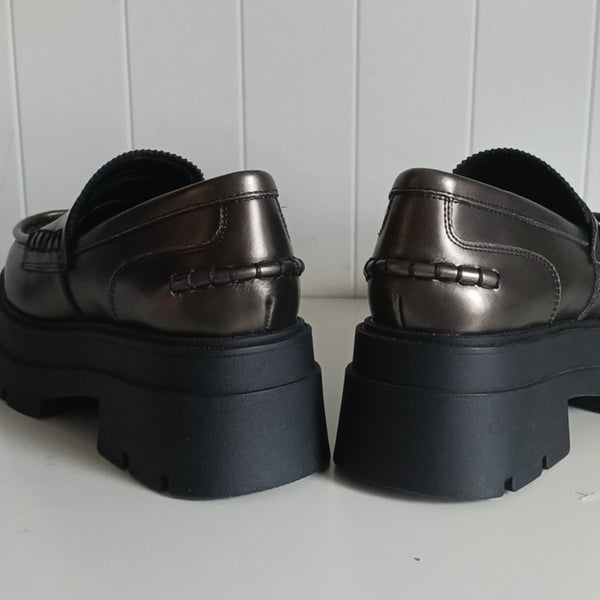 Steve Madden Pewter Platform  Loafers.