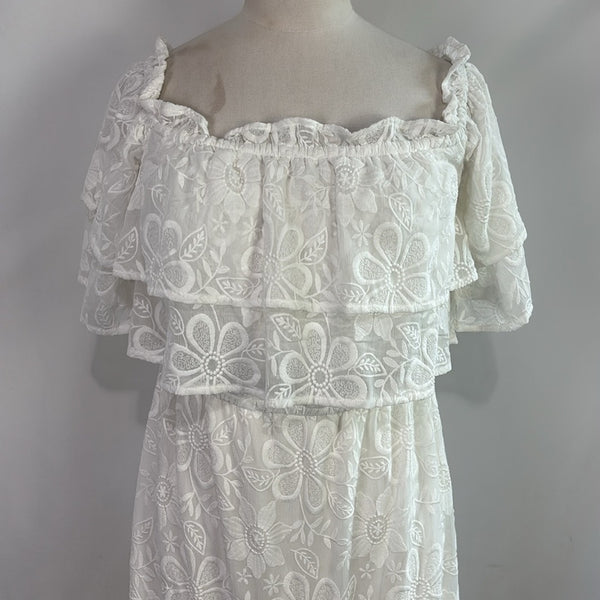 NWT BB Dakota White Lace Off the Shoulder Maxi Dress