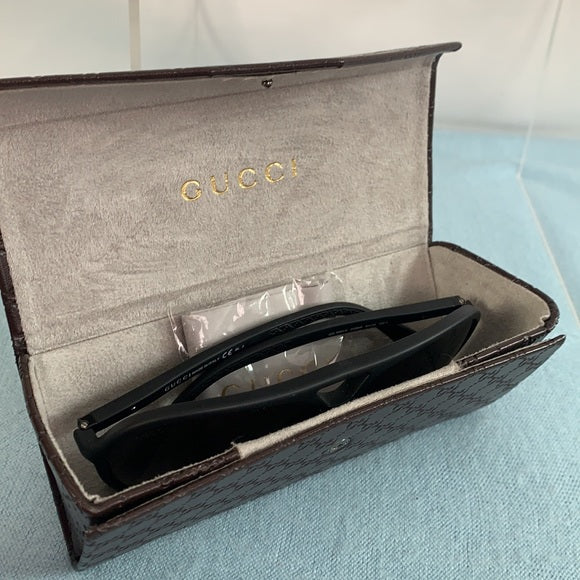 Gucci Black Frame Aviator with Case