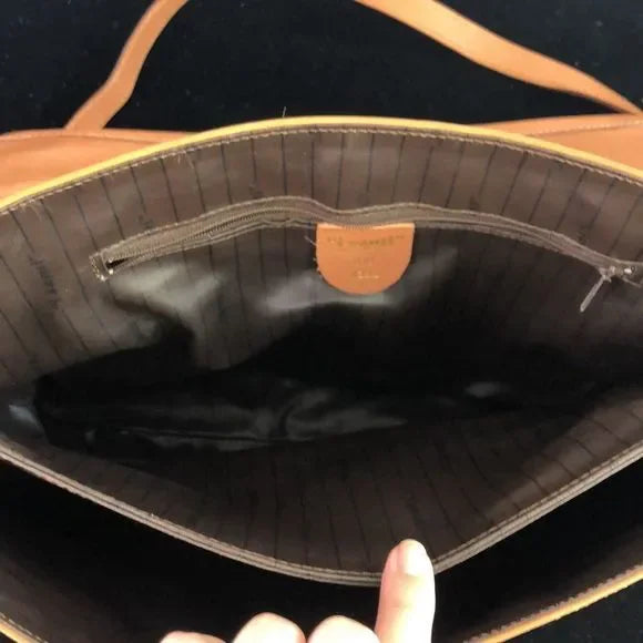 I Santi Italian Brown Leather Thin Bag