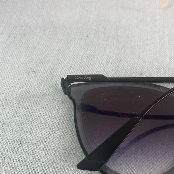 Black and Silver Aviator Sunglasses