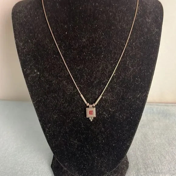 925 Silver Necklace With Amber Pendant